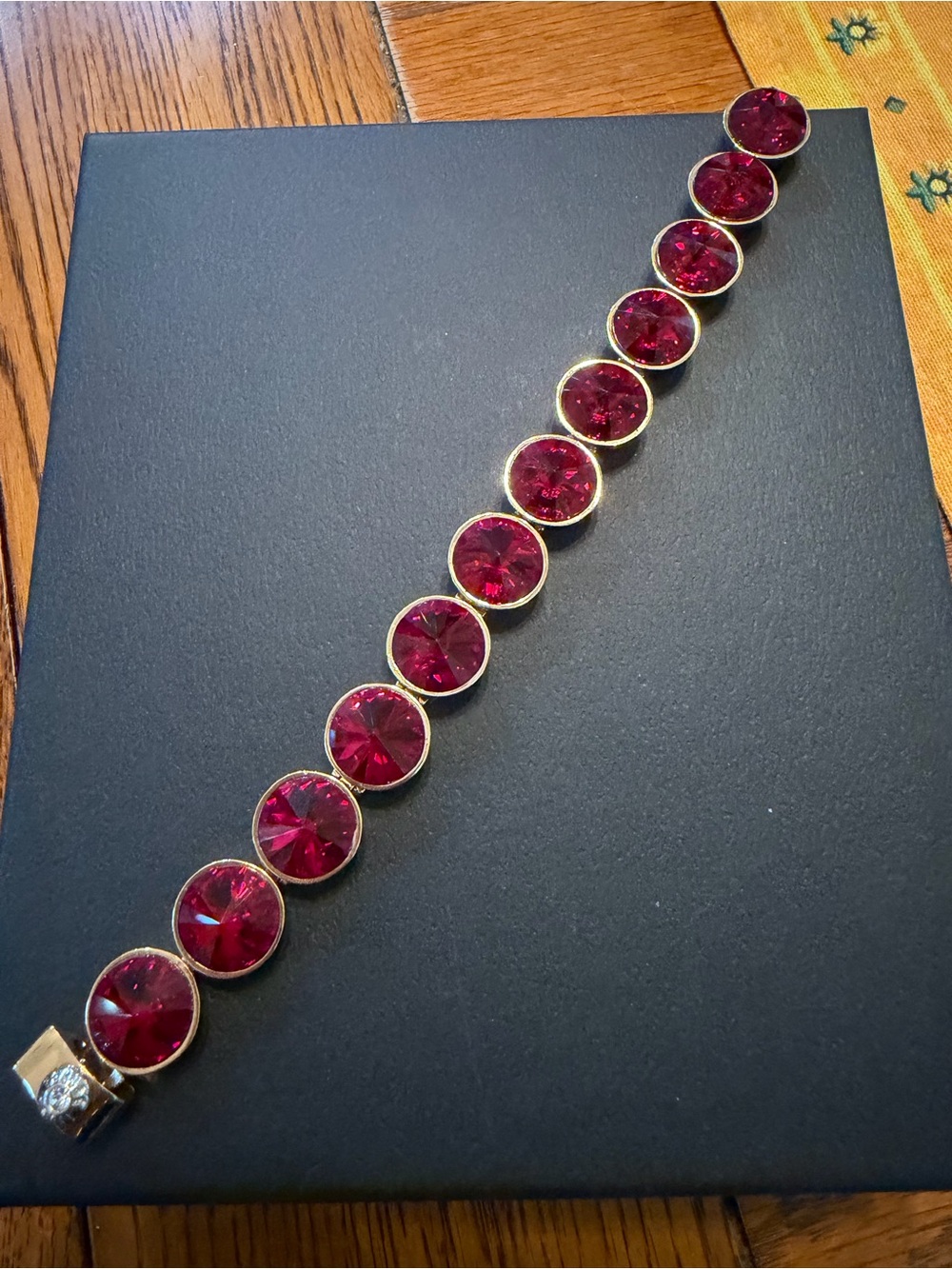Henri Bendel Crystal En Pointe Ruby Red Crystals with Gold Bracelet NWT